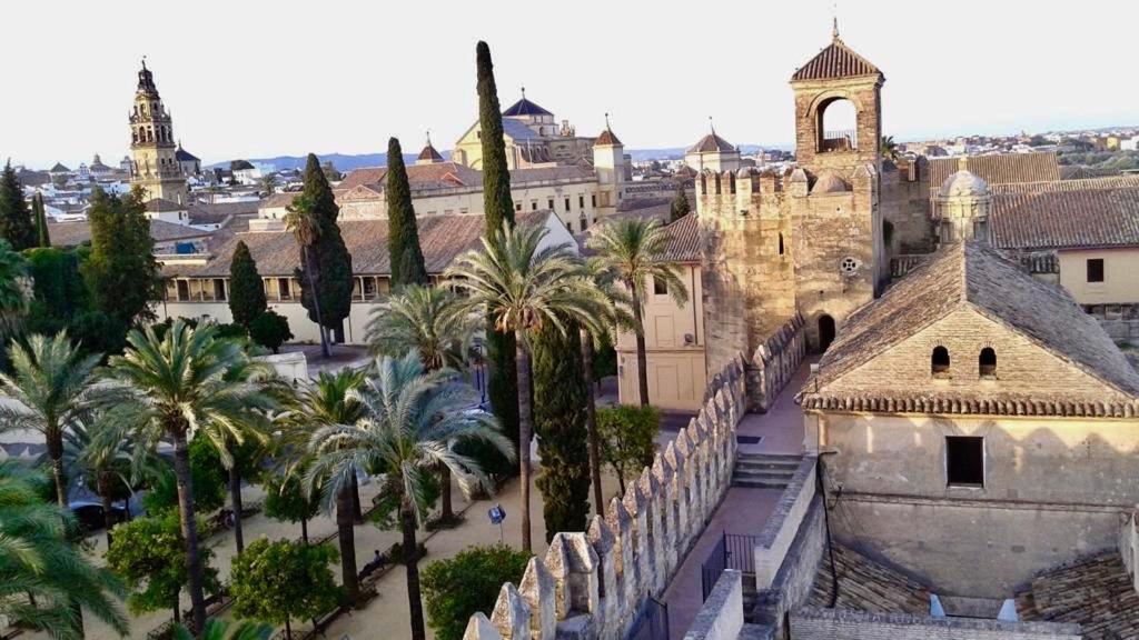 Estudio Acogedor Cercano A Mezquita กอร์โดบา ภายนอก รูปภาพ